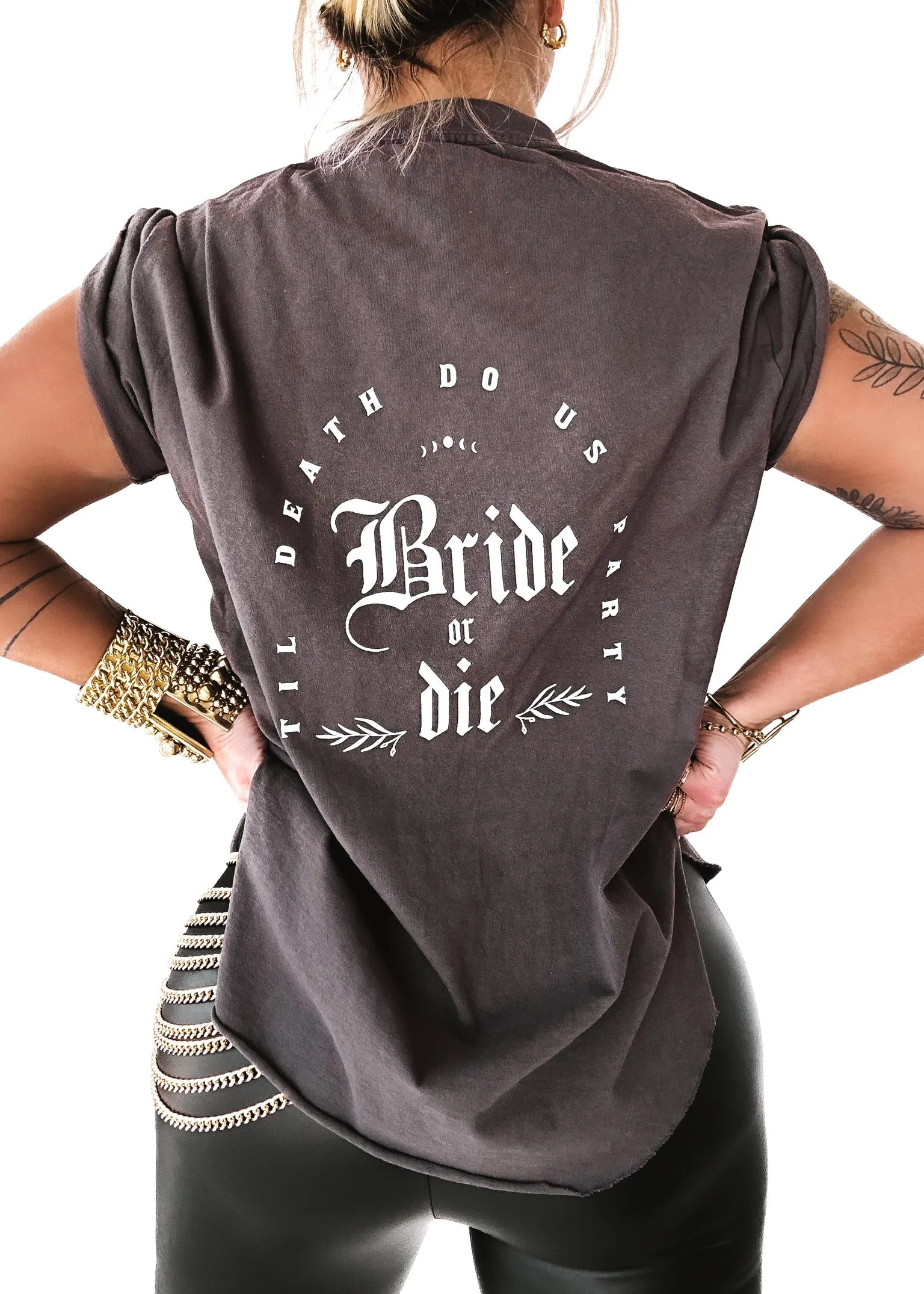 GOTHIC BRIDE OR DIE SIDE SLIT TEE